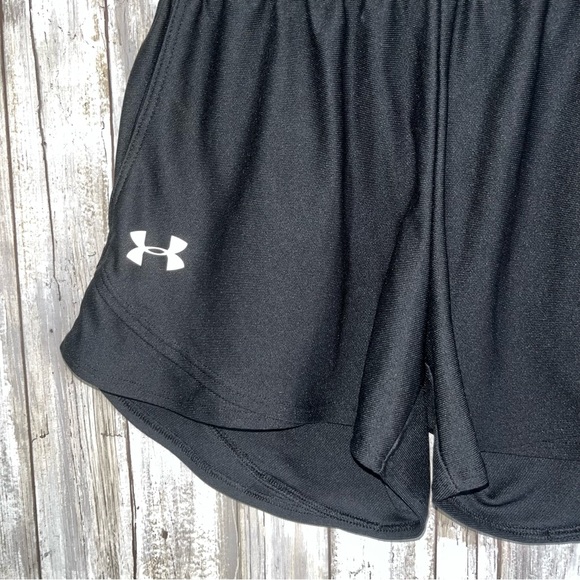 Under Armour Black Loose Banded Athletic Shorts XS - Picture 2 of 4